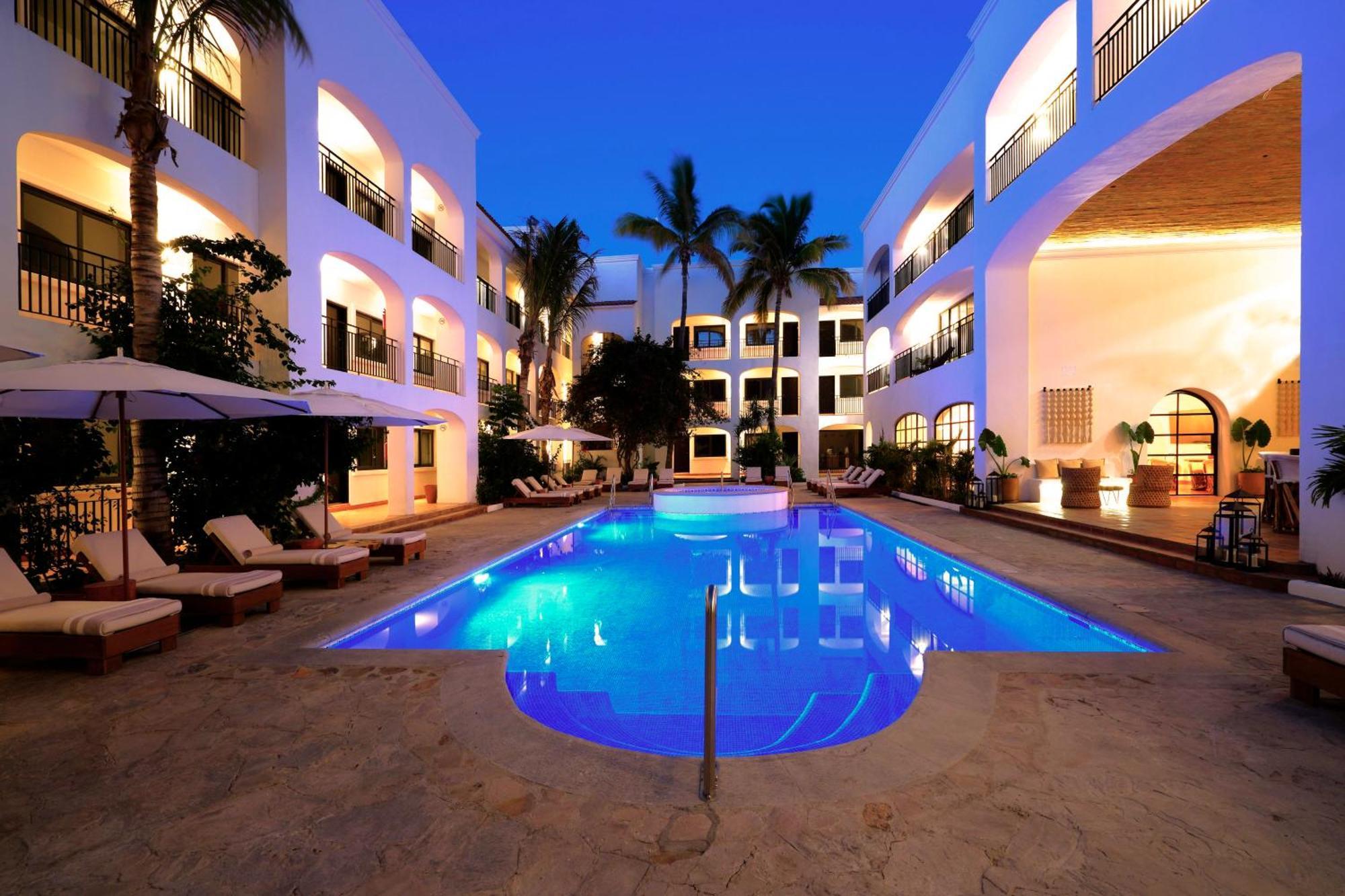 Tropicana Los Cabos, Tapestry Collection By Hilton San José del Cabo Esterno foto