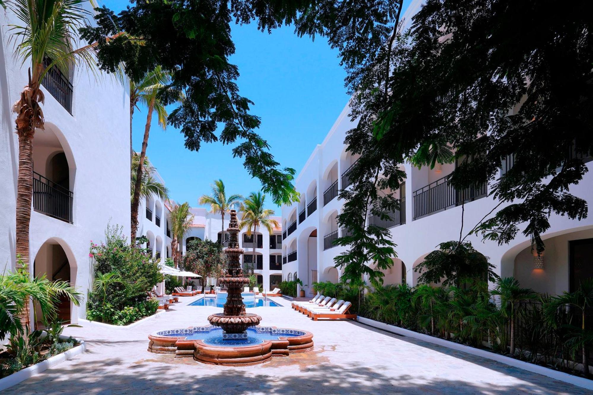 Tropicana Los Cabos, Tapestry Collection By Hilton San José del Cabo Esterno foto