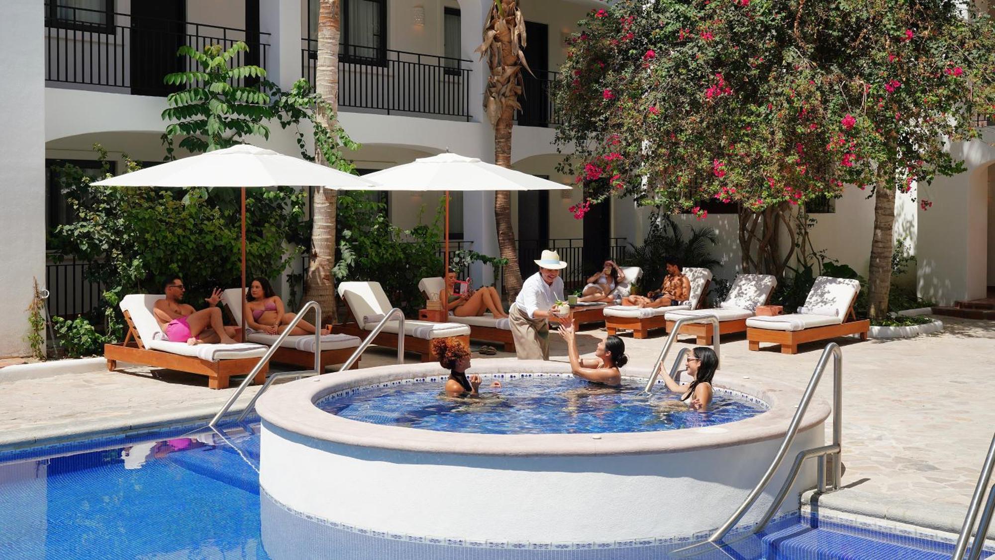 Tropicana Los Cabos, Tapestry Collection By Hilton San José del Cabo Esterno foto